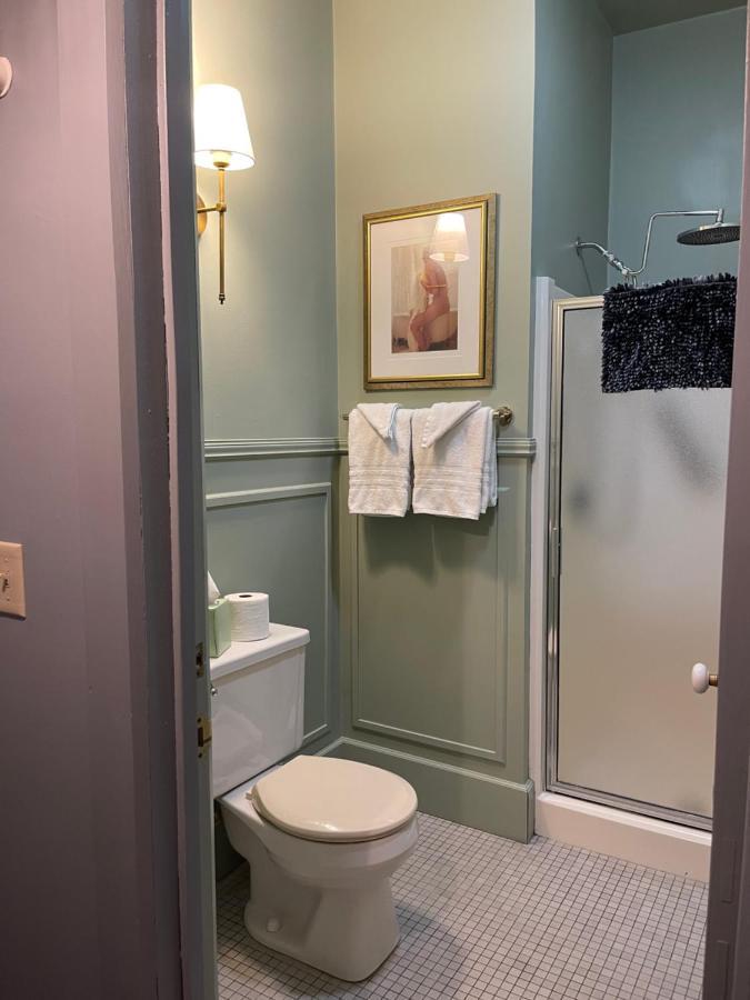 Carriage House Bed & Breakfast ウィノナ エクステリア 写真